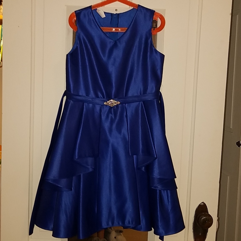 Blue dress